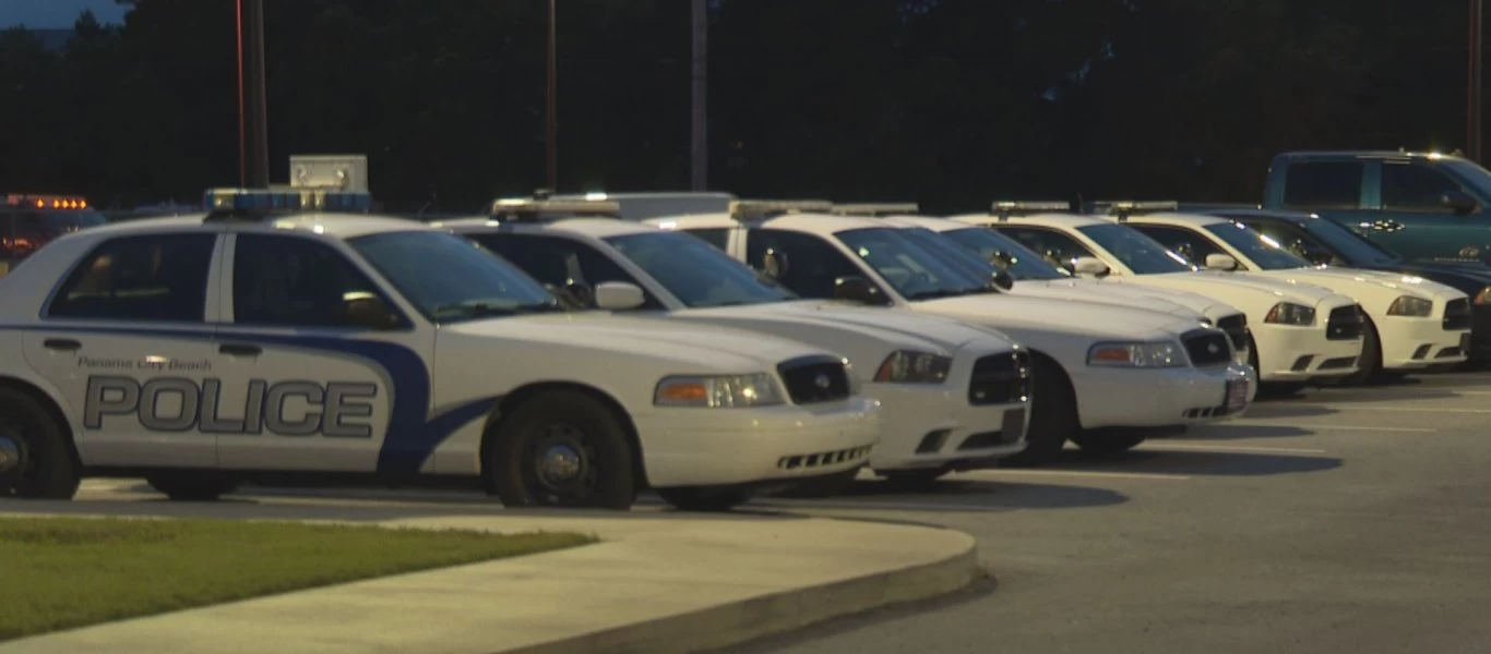 Παναμάς: Κατηγορίες σε πρώην ανώτατους αστυνομικούς για εμπορία όπλων - Τους επιβλήθηκε κατ' οίκον περιορισμός